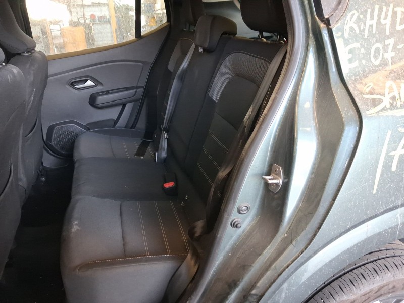 Recambio de asientos traseros para dacia sandero iii 1.0 tce 90 referencia OEM IAM   