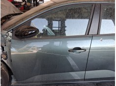 Recambio de puerta delantera izquierda para dacia sandero iii 1.0 tce 90 referencia OEM IAM 801018891R  