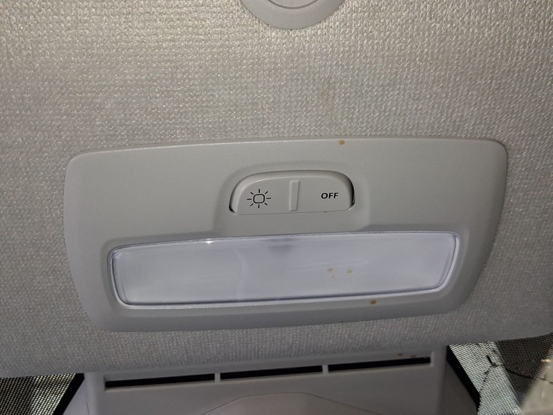 Recambio de luz interior para dacia sandero iii 1.0 tce 90 referencia OEM IAM   