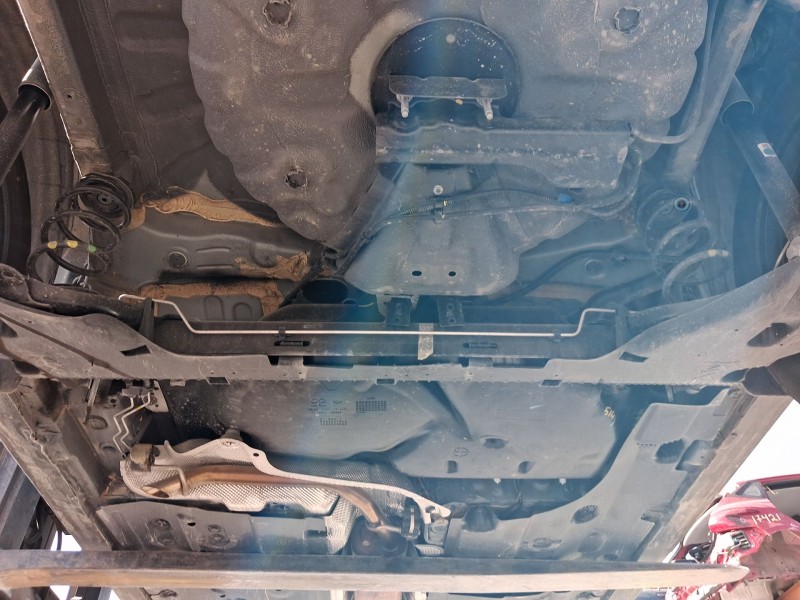 Recambio de puente trasero para dacia sandero iii 1.0 tce 90 referencia OEM IAM 555013316R TAMBOR C/ABS 4 TORNILLOS 