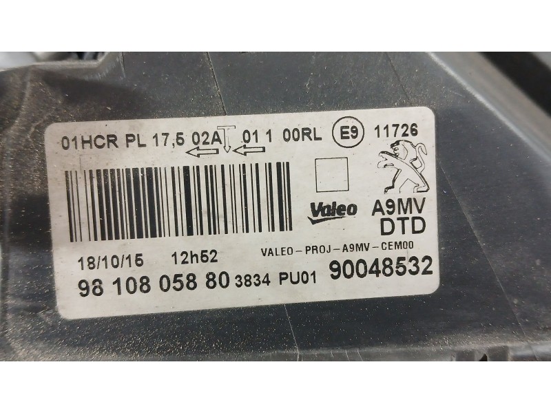 Recambio de faro derecho para peugeot 208 i (ca_, cc_) 1.2 vti 82 referencia OEM IAM 1685352780  