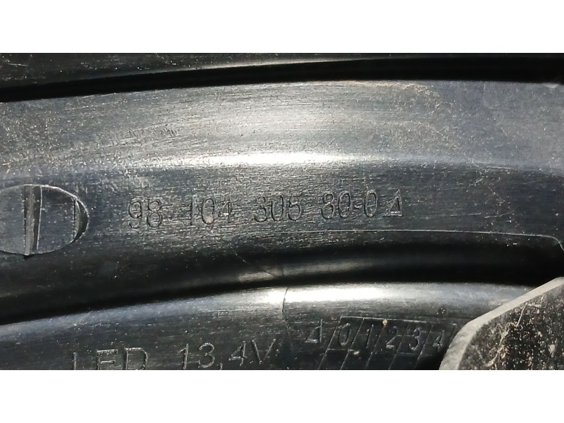 Recambio de piloto trasero derecho para peugeot 208 i (ca_, cc_) 1.2 vti 82 referencia OEM IAM 9825601180  
