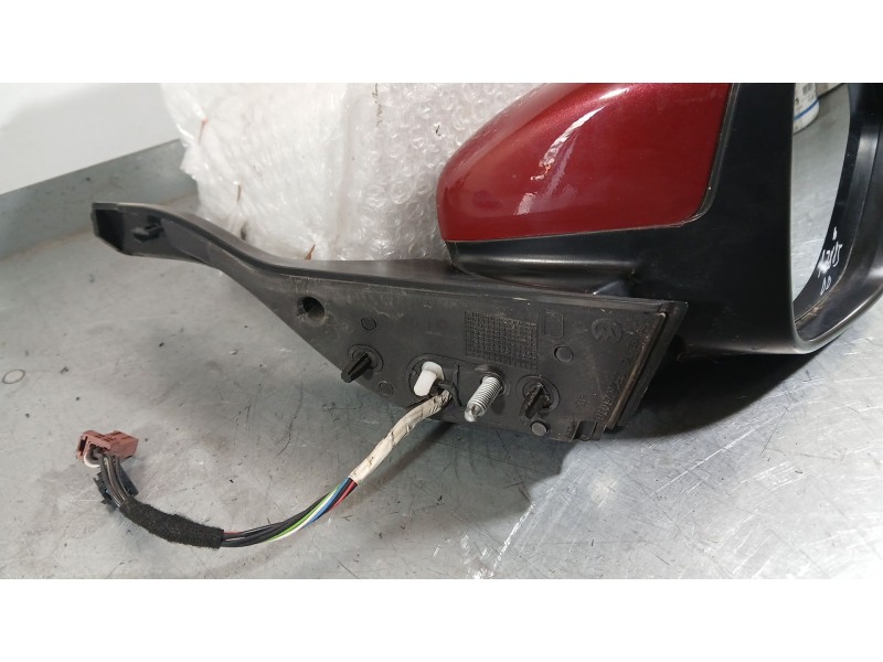 Recambio de retrovisor derecho para peugeot 208 i (ca_, cc_) 1.2 vti 82 referencia OEM IAM 1611240380  