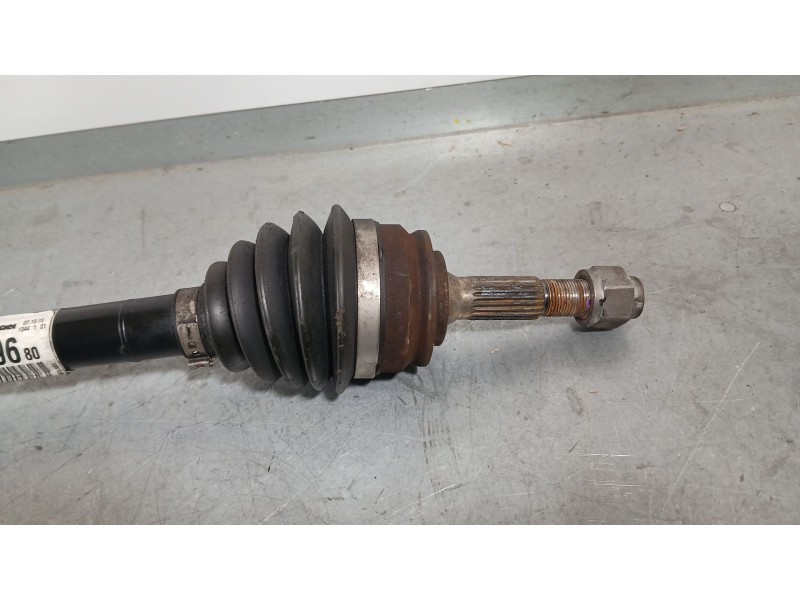 Recambio de transmision delantera derecha para peugeot 208 i (ca_, cc_) 1.2 vti 82 referencia OEM IAM 9803959680  