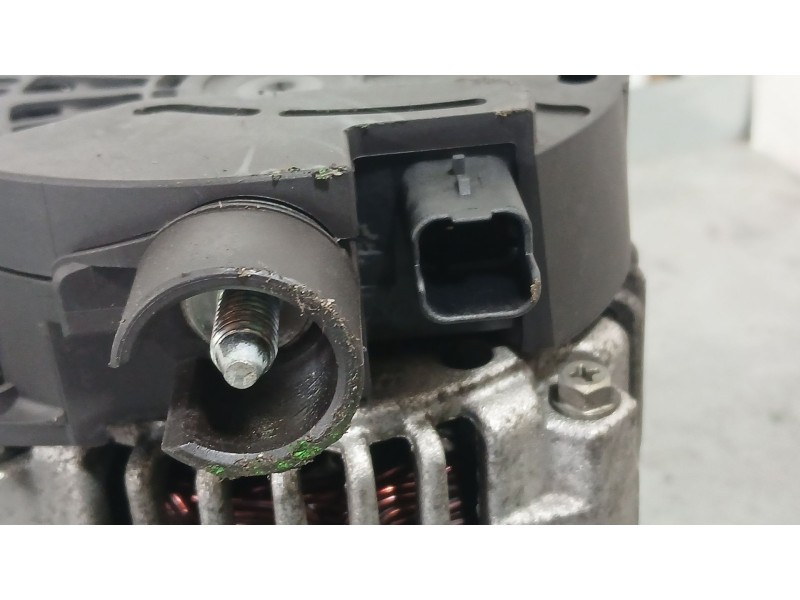 Recambio de alternador para peugeot 208 i (ca_, cc_) 1.2 vti 82 referencia OEM IAM 9806007480  