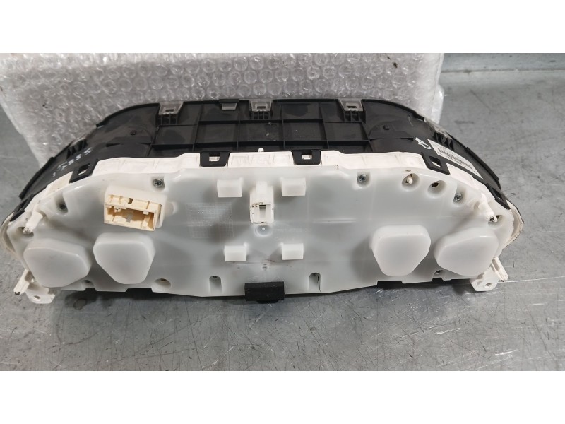 Recambio de cuadro instrumentos para peugeot 208 i (ca_, cc_) 1.2 vti 82 referencia OEM IAM 9825986180  