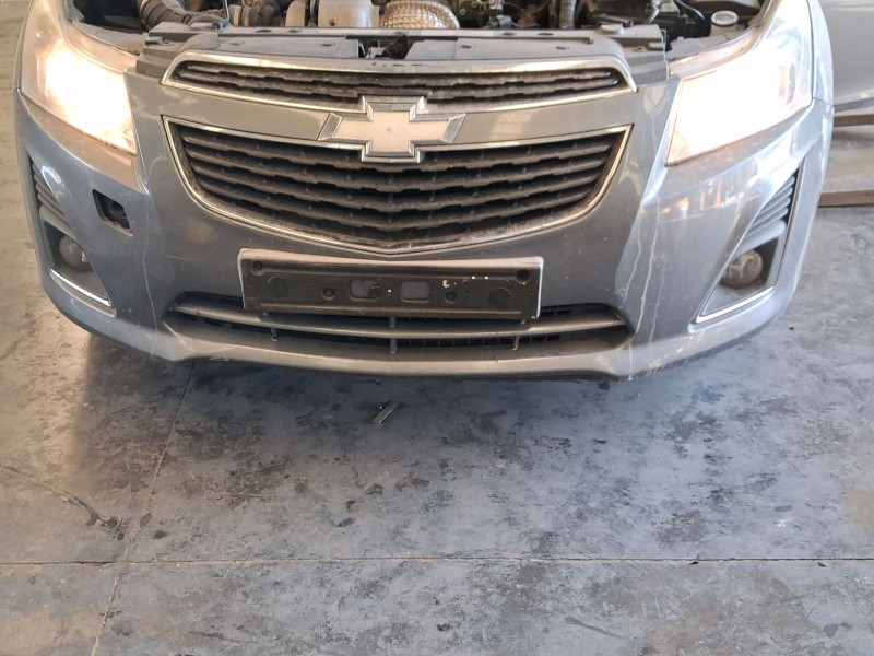 Recambio de paragolpes delantero para chevrolet cruze (j300) 2.0 cdi referencia OEM IAM 95297065 TOCADO 