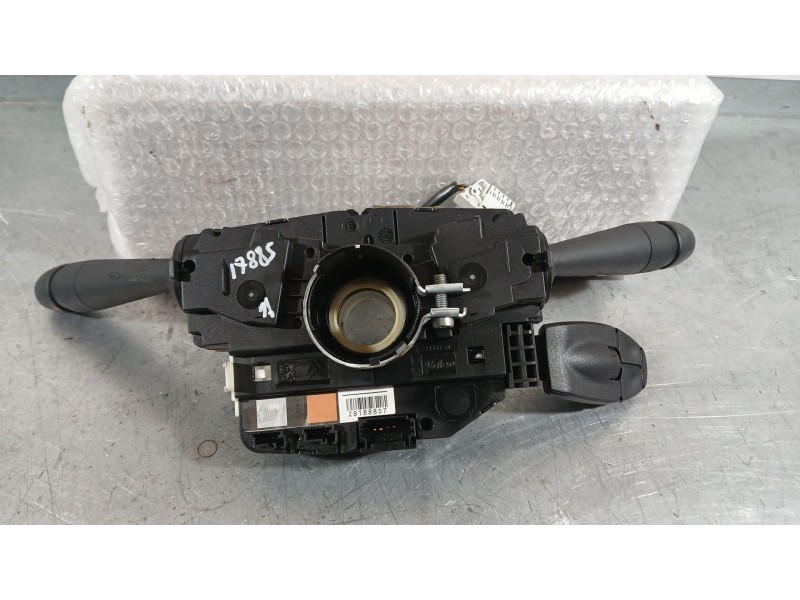 Recambio de mando luces y limpia para peugeot 208 i (ca_, cc_) 1.2 vti 82 referencia OEM IAM 98081767ZD  