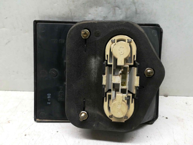 Recambio de piloto trasero derecho para renault 21 nevada (k48) tl referencia OEM IAM   INTERIOR