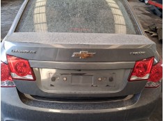 Recambio de tapa maletero para chevrolet cruze (j300) 2.0 cdi referencia OEM IAM 95950847  