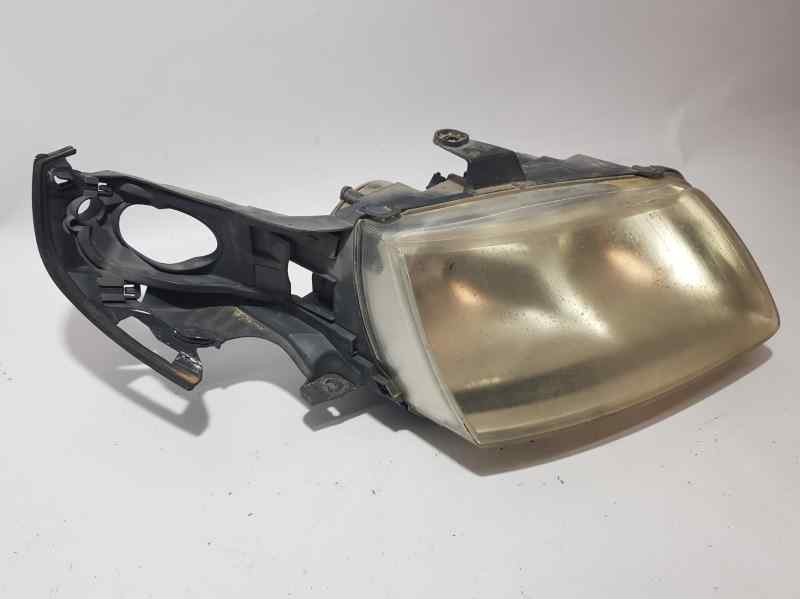 Recambio de faro derecho para saab 9-5 familiar 3.0 tid vector referencia OEM IAM   PULIR