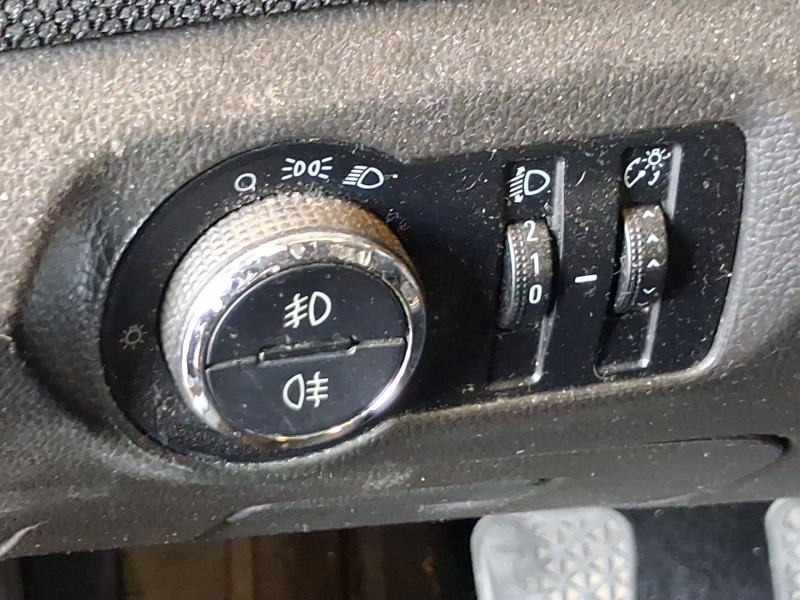 Recambio de mando luces para chevrolet cruze (j300) 2.0 cdi referencia OEM IAM   