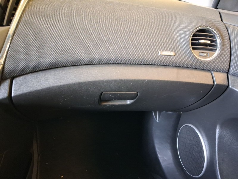 Recambio de guantera para chevrolet cruze (j300) 2.0 cdi referencia OEM IAM 95167618  