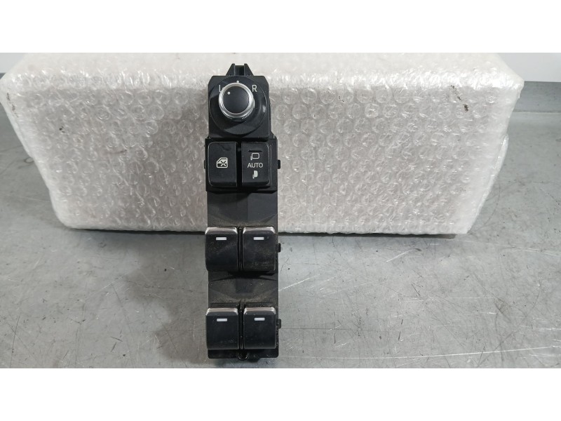 Recambio de mando elevalunas delantero izquierdo para mazda 6 station wagon (gj, gl) 2.5 referencia OEM IAM GMJ866350A  