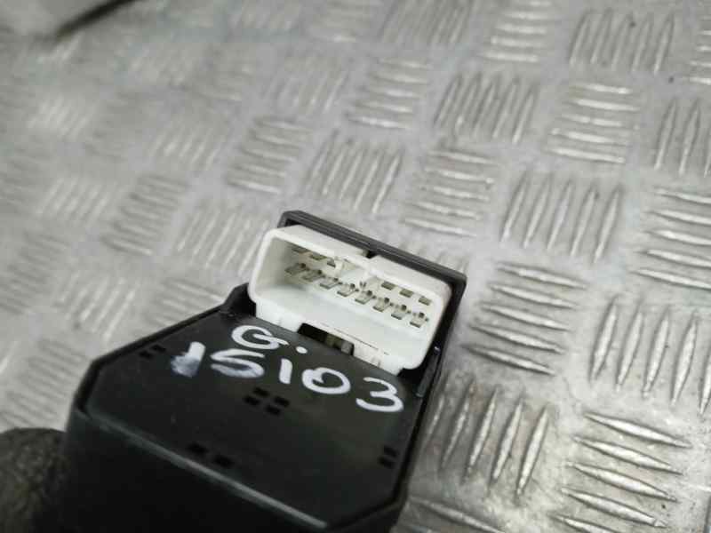 Recambio de mando elevalunas delantero izquierdo para hyundai accent (lc) gl 5p referencia OEM IAM 621W04570  