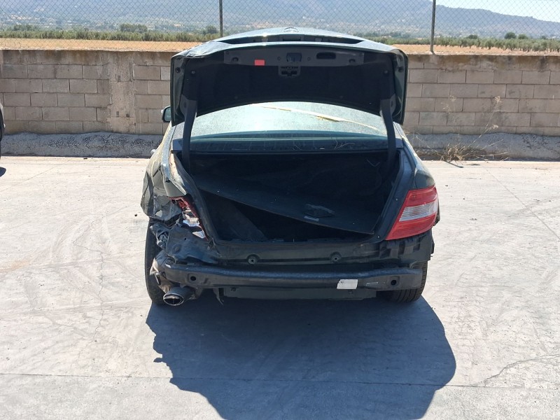 mercedes-benz clase c (w204) del año 2007