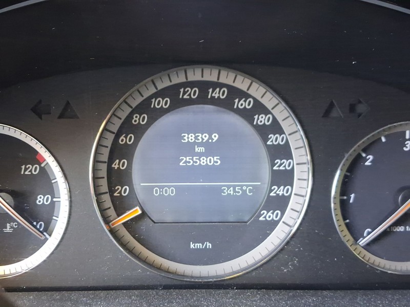 mercedes-benz clase c (w204) del año 2007