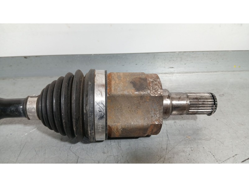 Recambio de transmision delantera derecha para kia rio iv (yb, sc, fb) 1.25 referencia OEM IAM 49501H8000  