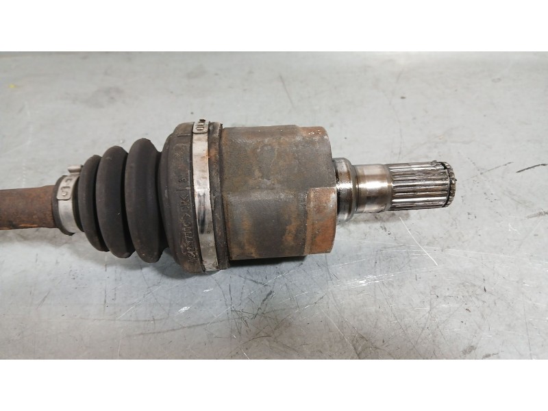 Recambio de transmision delantera izquierda para kia rio iv (yb, sc, fb) 1.25 referencia OEM IAM 49500H8000  