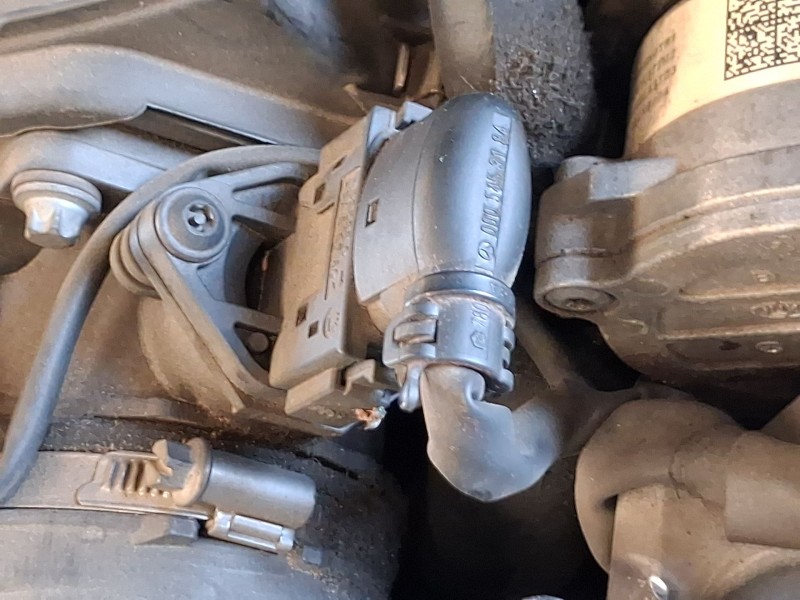 Recambio de caudalimetro para mercedes-benz clase c (w204) c 220 cdi (204.008) referencia OEM IAM A6460940048 A 646 094 00 48  