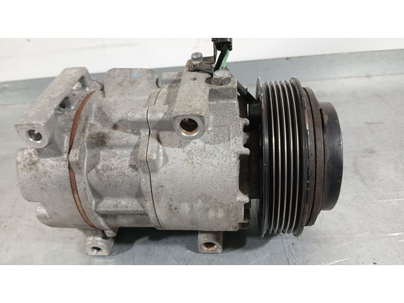 Recambio de compresor aire acondicionado para kia rio iv (yb, sc, fb) 1.25 referencia OEM IAM 97701H8000  