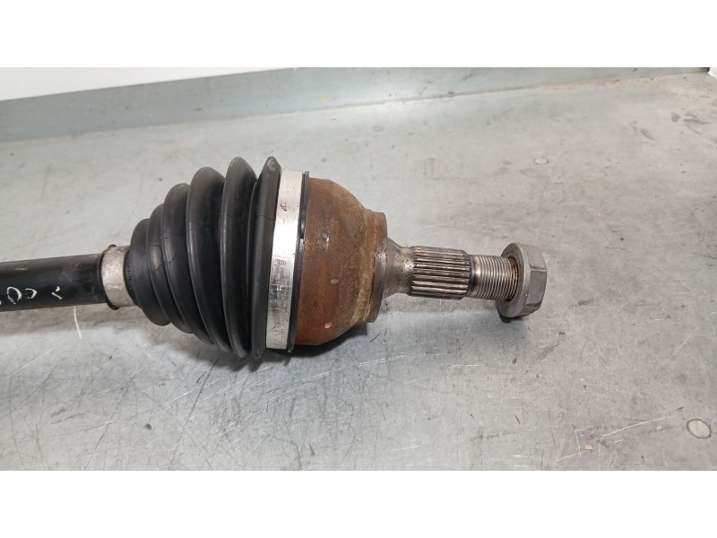 Recambio de transmision delantera derecha para peugeot 2008 i (cu_) 1.2 thp 110 / puretech 110 referencia OEM IAM 9829387980  