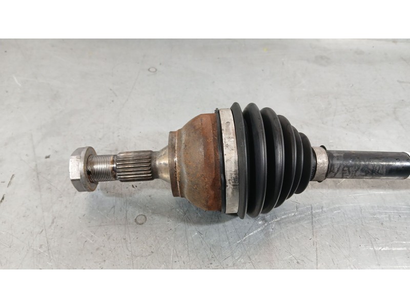 Recambio de transmision delantera izquierda para peugeot 2008 i (cu_) 1.2 thp 110 / puretech 110 referencia OEM IAM 9807280280 1