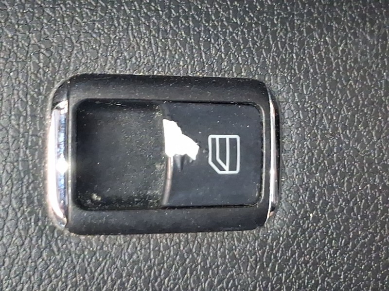 Recambio de mando elevalunas delantero derecho para mercedes-benz clase c (w204) c 220 cdi (204.008) referencia OEM IAM A2049058