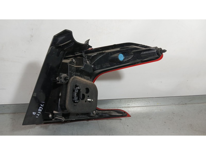 Recambio de piloto trasero izquierdo exterior para peugeot 2008 i (cu_) 1.2 thp 110 / puretech 110 referencia OEM IAM 9826730480