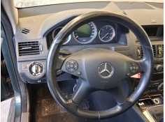 Recambio de volante para mercedes-benz clase c (w204) c 220 cdi (204.008) referencia OEM IAM A20446003039E84  