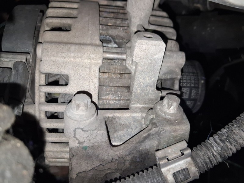 Recambio de alternador para mercedes-benz clase c (w204) c 220 cdi (204.008) referencia OEM IAM A271154140280  