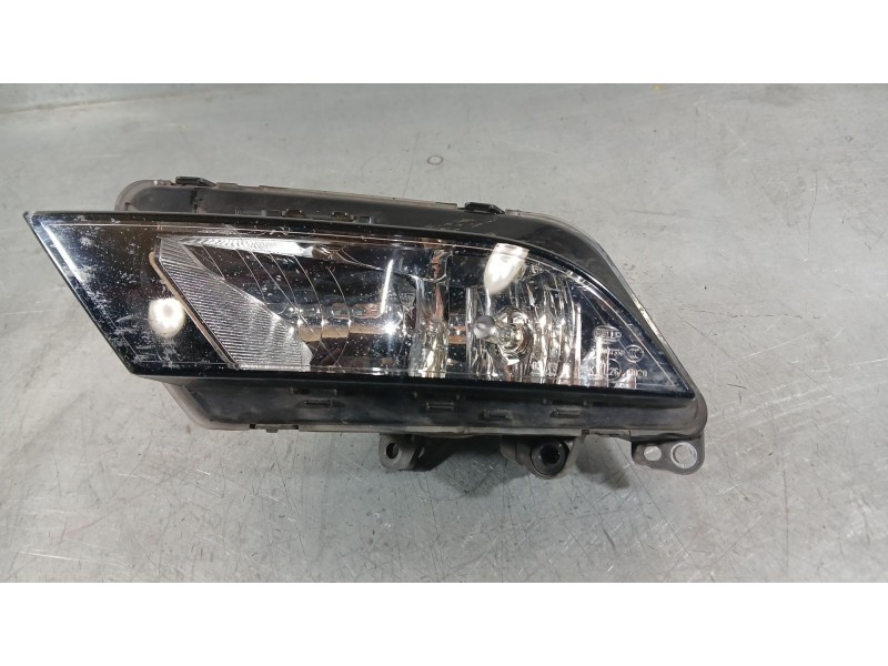 Recambio de faro antiniebla izquierdo para seat toledo iv (kg3) 1.6 tdi referencia OEM IAM 6J9941701A  