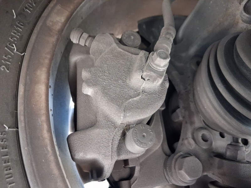 Recambio de pinza freno delantera derecha para volkswagen tiguan (5n_) 2.0 tdi referencia OEM IAM 5N0615124  