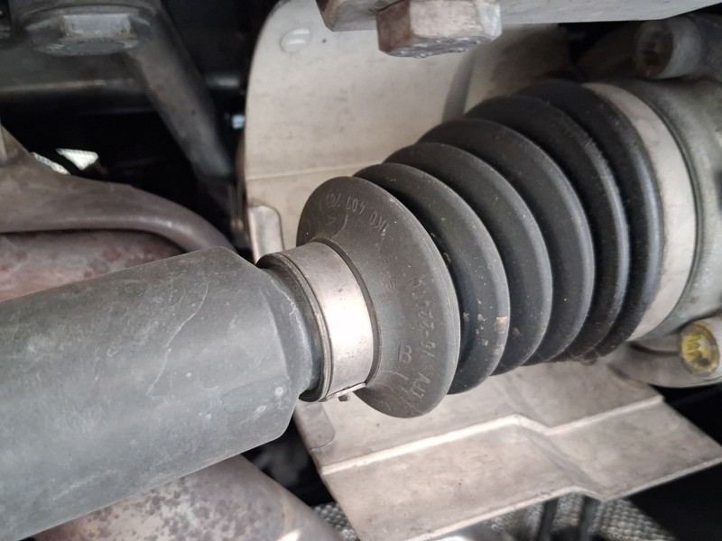 Recambio de transmision delantera derecha para volkswagen tiguan (5n_) 2.0 tdi referencia OEM IAM 5N0407764C  