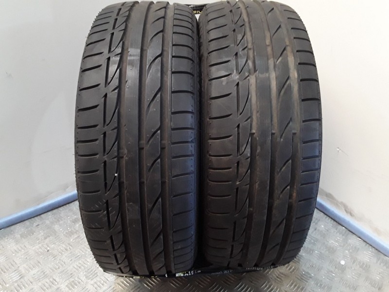 Recambio de neumatico pareja para neumaticos reutilizados - referencia OEM IAM 205451784W BRIDGESTONE 205/45/17/84W