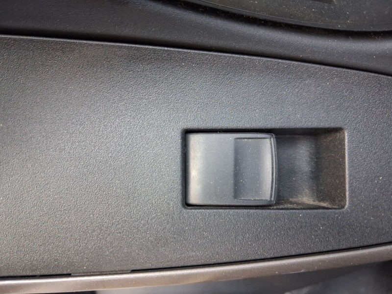 Recambio de mando elevalunas trasero izquierdo para toyota rav 4 iii (_a3_) 2.0 4wd (aca30_) referencia OEM IAM 848100D030  