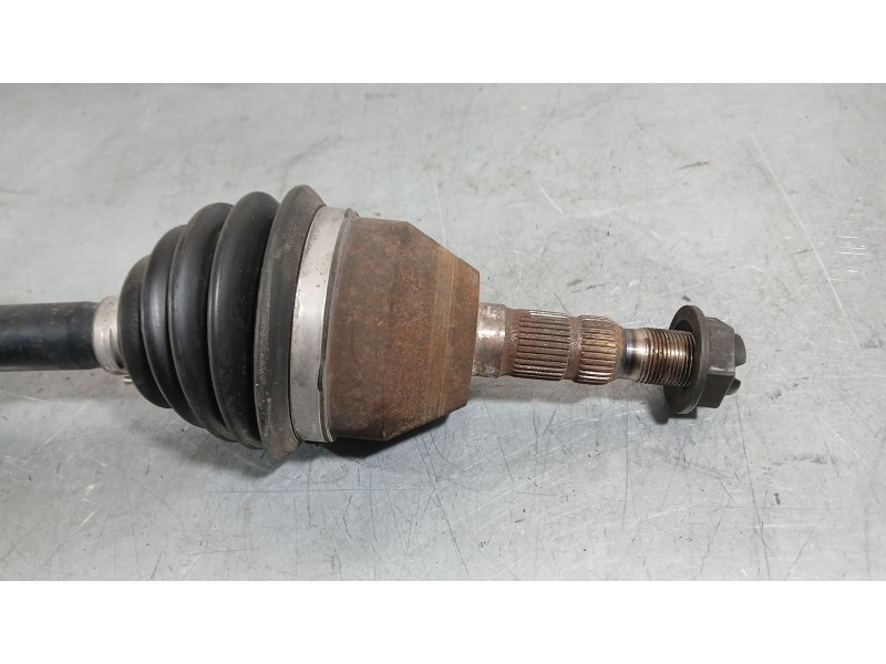 Recambio de transmision delantera derecha para opel astra h (a04) 1.7 cdti (l48) referencia OEM IAM 13124676  