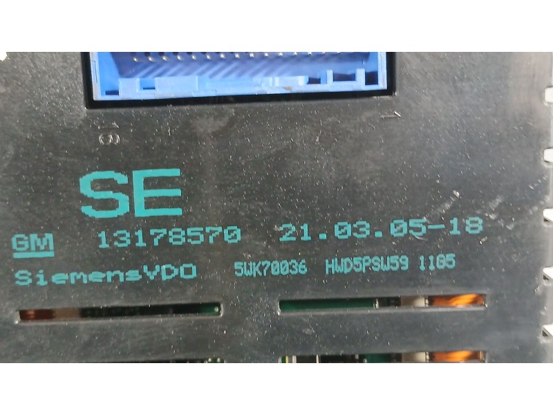 Recambio de pantalla multifuncion para opel astra h (a04) 1.7 cdti (l48) referencia OEM IAM 13111163  