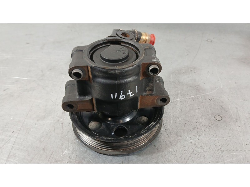 Recambio de bomba direccion para ford focus i (daw, dbw) 1.8 tdci referencia OEM IAM 1M513A696CC  