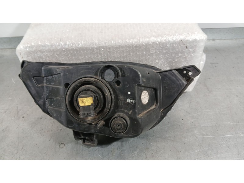 Recambio de faro antiniebla izquierdo para opel karl (c16) 1.0 referencia OEM IAM 95182574  