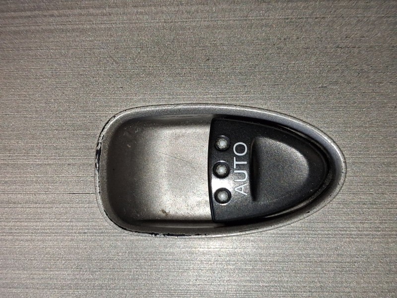 Recambio de mando elevalunas delantero derecho para honda civic viii hatchback (fn, fk) 1.8 (fn1, fk2) referencia OEM IAM 35760S