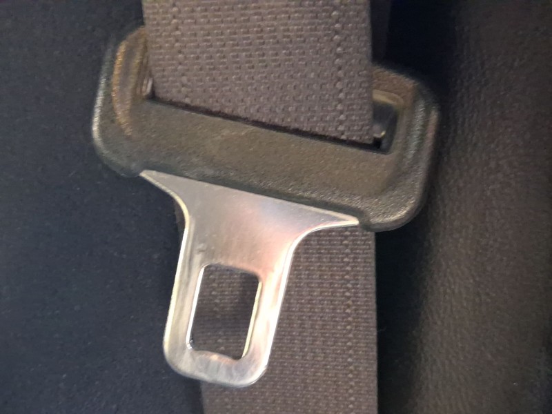 Recambio de cinturon seguridad trasero izquierdo para honda civic viii hatchback (fn, fk) 1.8 (fn1, fk2) referencia OEM IAM 8285