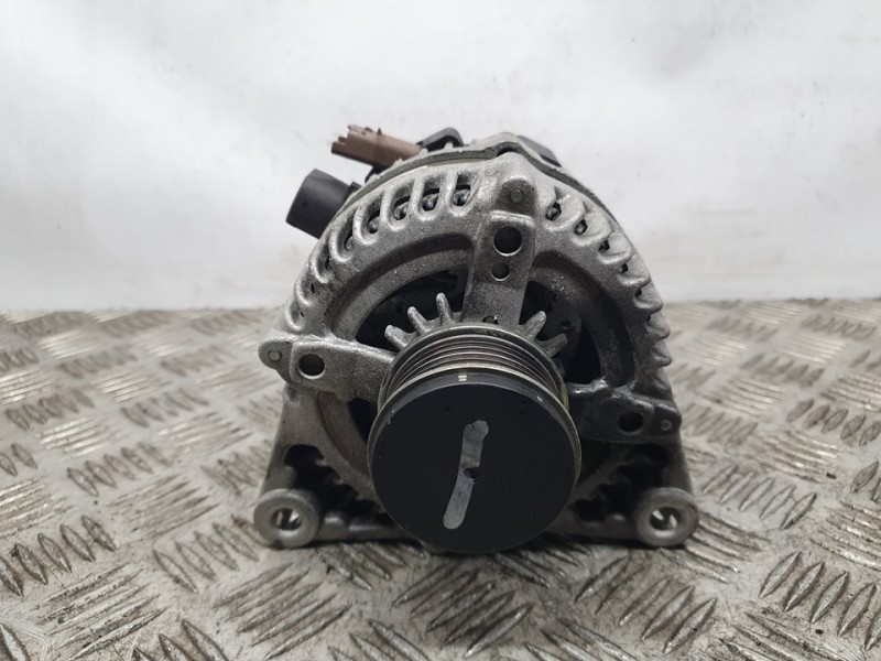 Recambio de alternador para peugeot traveller autobus referencia OEM IAM 9820893880 MS1042119580 DENSO