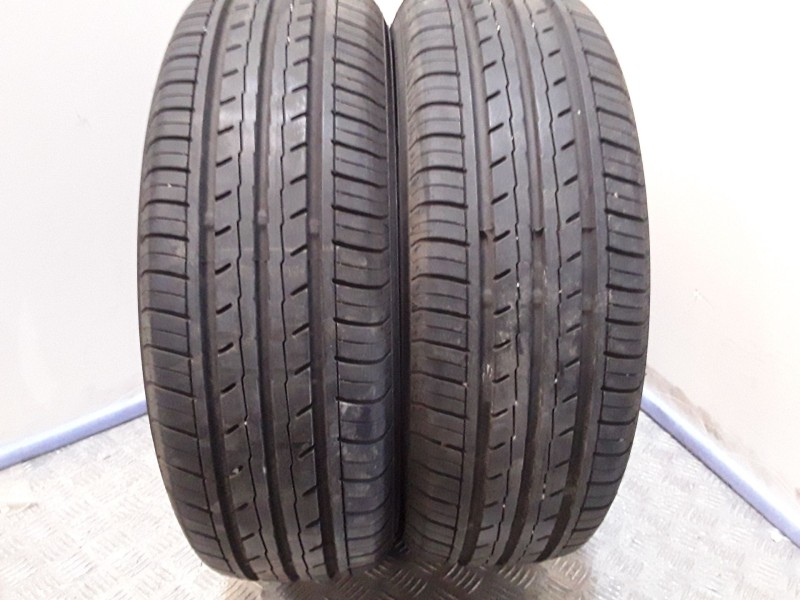 Recambio de neumatico pareja para neumaticos reutilizados - referencia OEM IAM 185601584H YOKOHAMA 185/60/15/84H