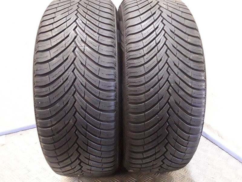 Recambio de neumatico pareja para neumaticos reutilizados - referencia OEM IAM 205551694V PIRELLI 205/55/16/94V