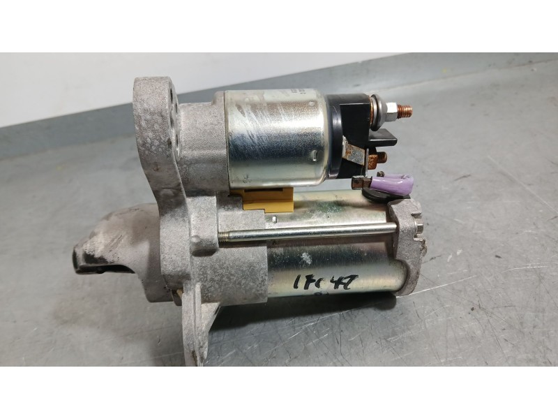 Recambio de motor arranque para renault clio v (b7_) tce 90 (b7mt) referencia OEM IAM 233008820R  