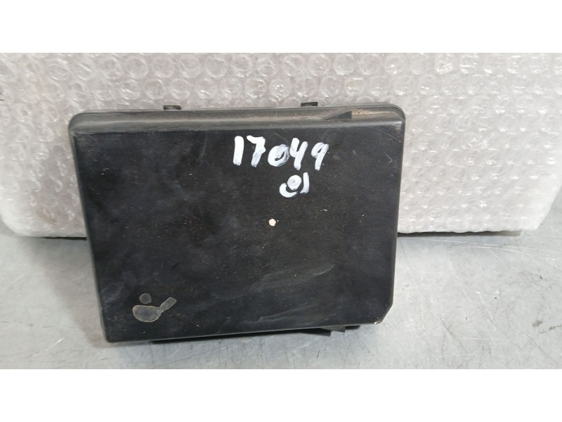 Recambio de caja reles / fusibles para renault clio v (b7_) tce 90 (b7mt) referencia OEM IAM   