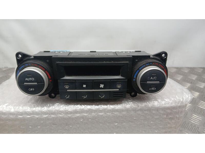Recambio de mando climatizador para kia cee´d active referencia OEM IAM 972501H622  