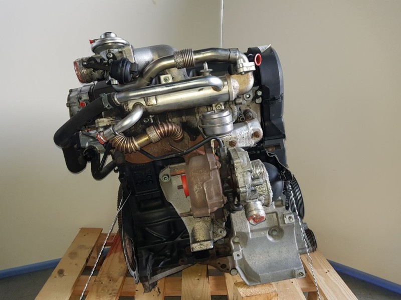 Recambio de motor completo para audi a4 berlina (b5) 1.9 tdi referencia OEM IAM AJM 162364 