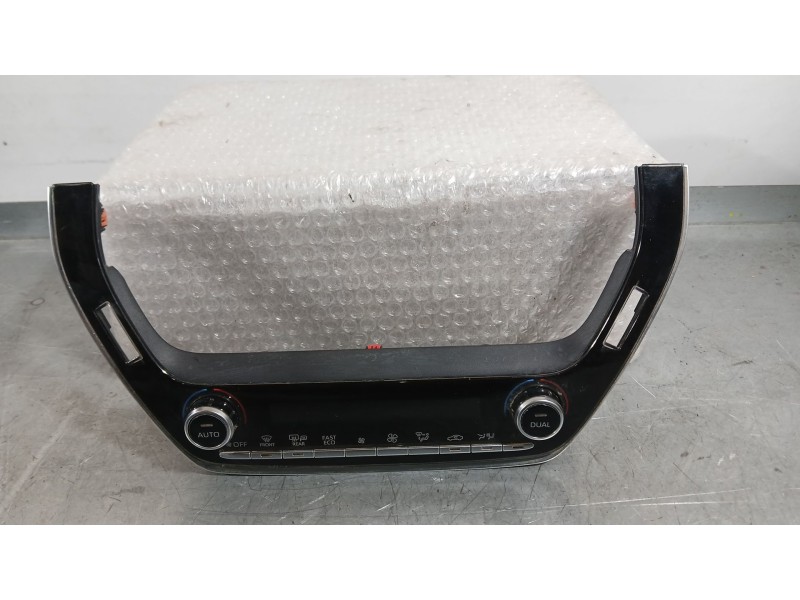Recambio de mando climatizador para toyota corolla (e21) hybrid active referencia OEM IAM 5590002F30  